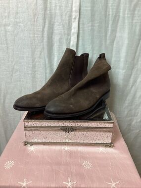 Thursday Mens Cavalier Chelsea- Dark Brown Suede-Boots; Size: 15